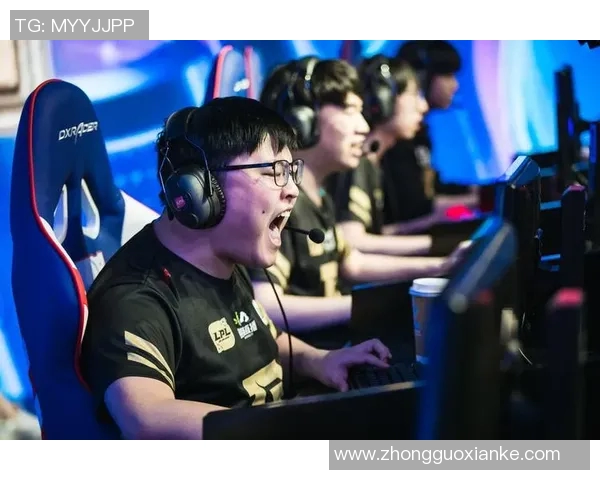 深入探讨RNG战队在英雄联盟中的战术创新与技术分析