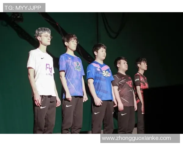 电竞新闻精英赛特别报道LNG战队的拼搏历程与荣耀时刻回顾